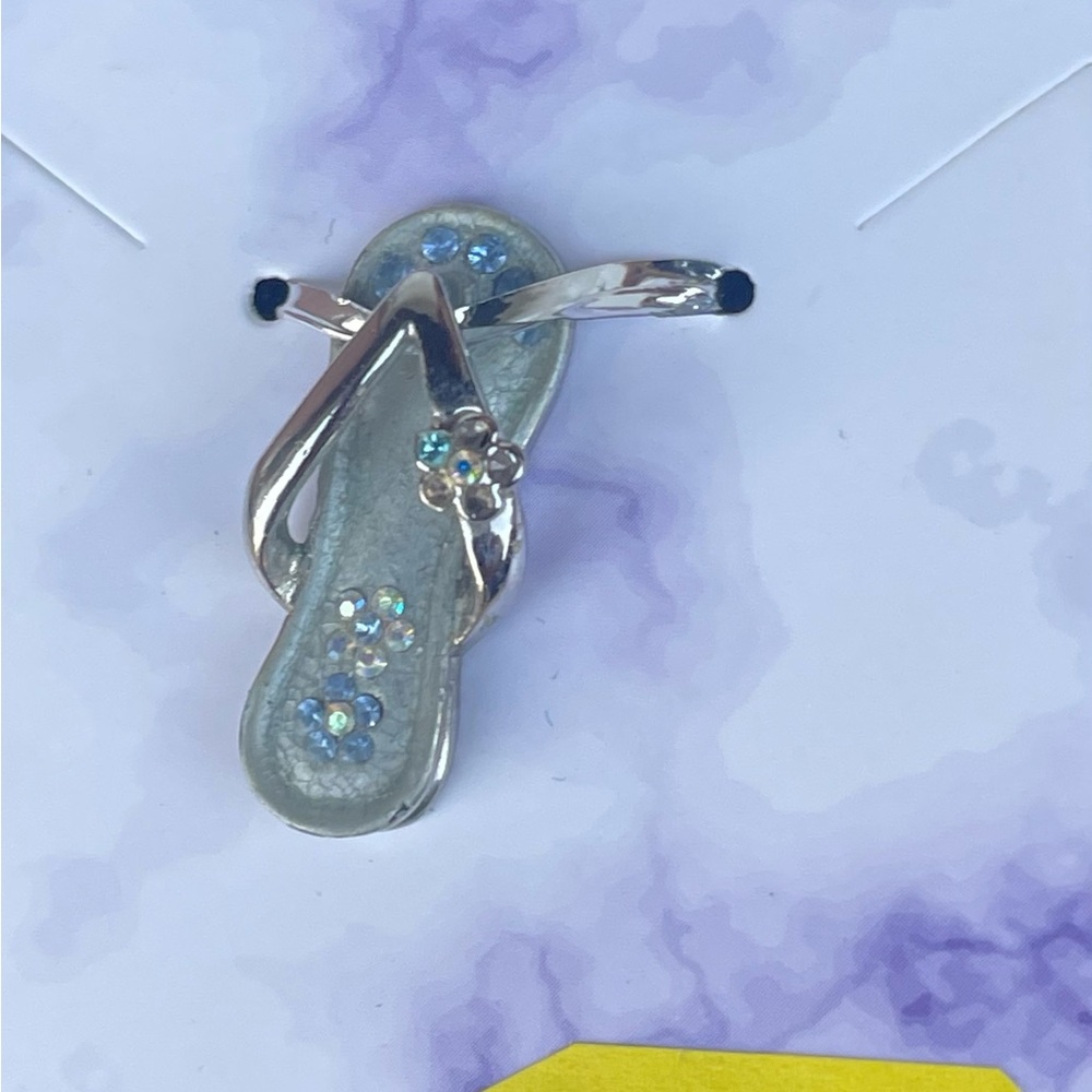 Pendant - Picture 2 of 3